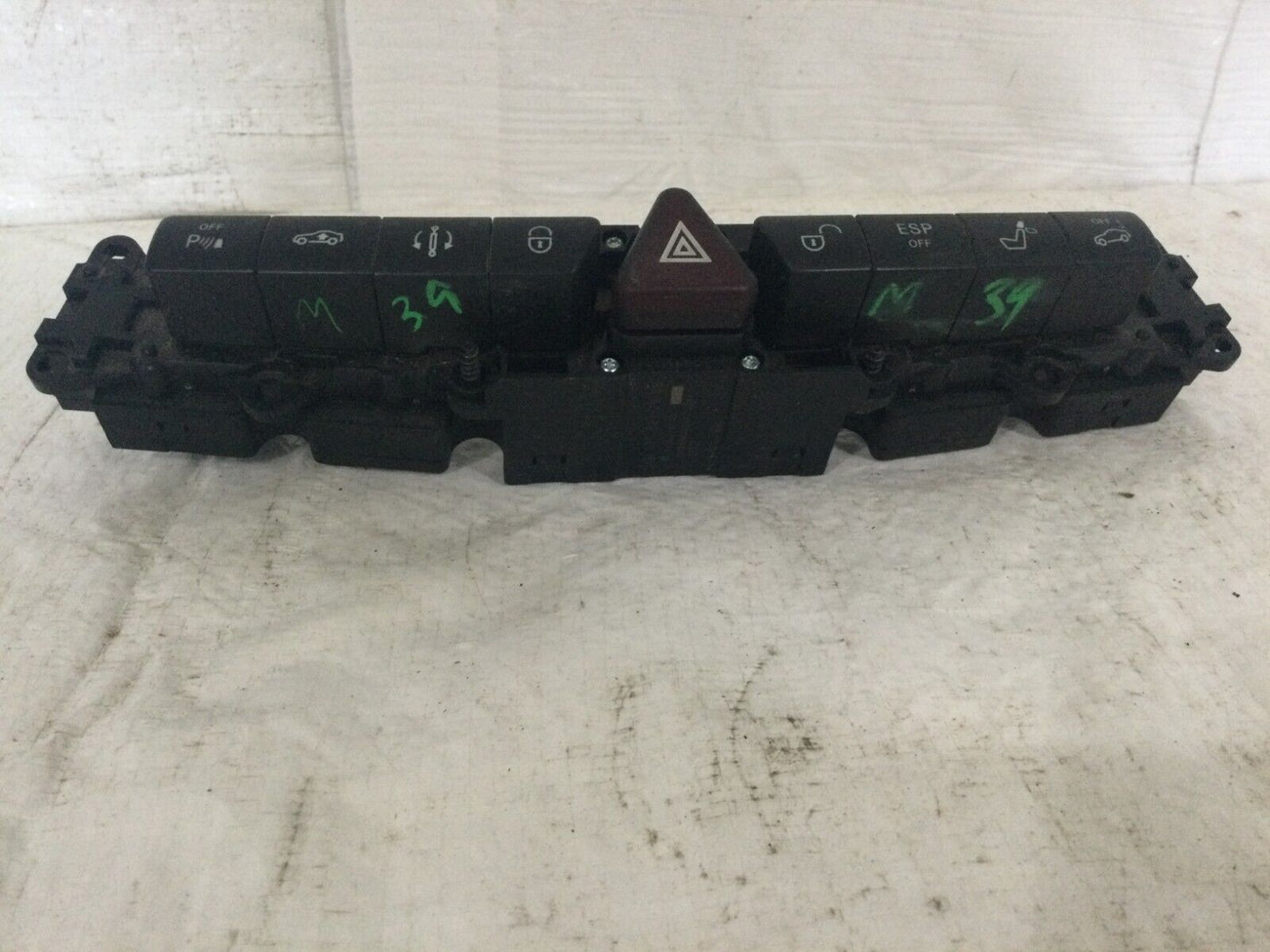 2004 Mercedes-Benz S430 Center Dash Control Lock W/Hazard Switch 2208218158 OEM