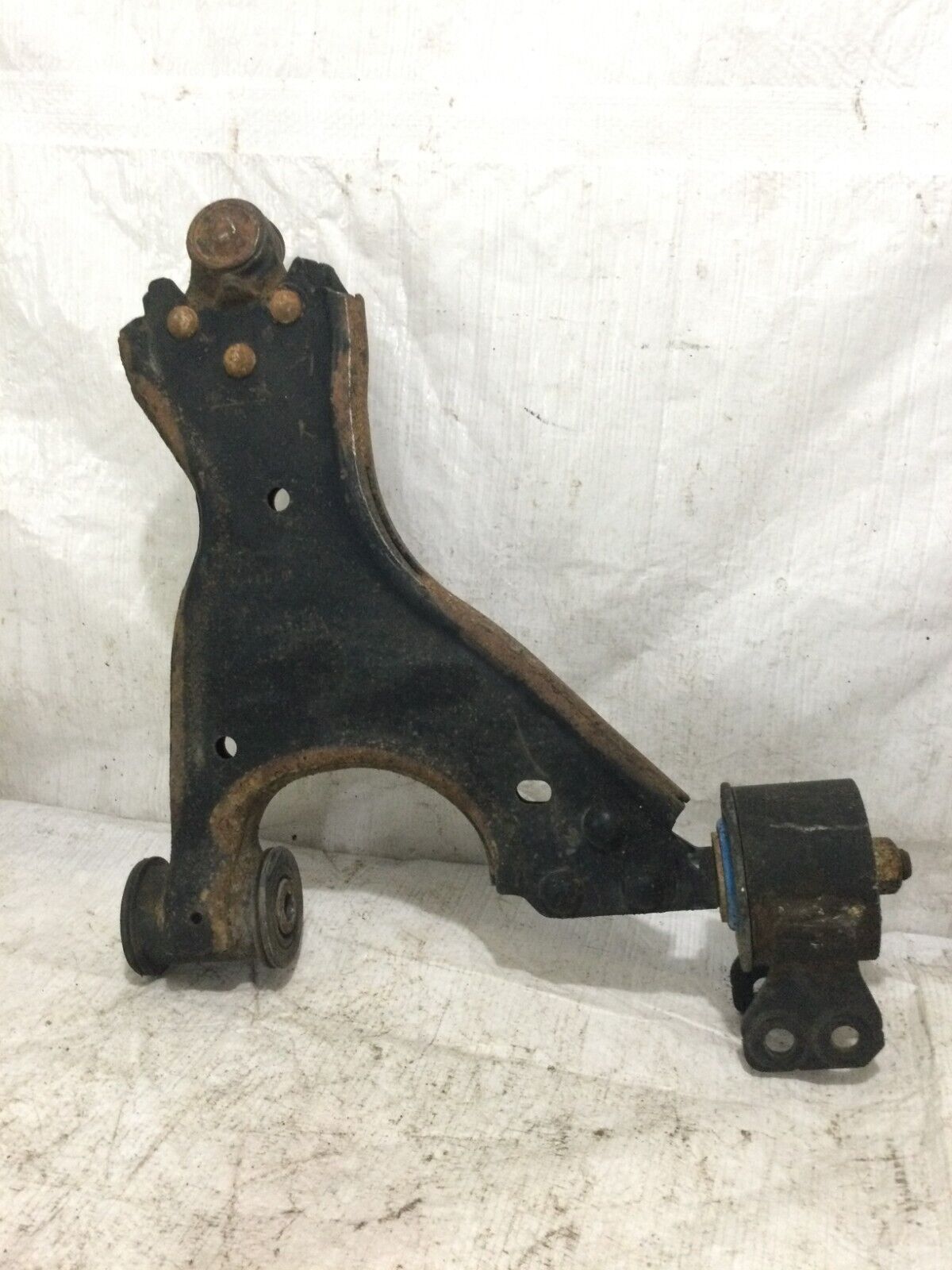 2007-2009 GMC Acadia Front Right Lower Control Arm OEM