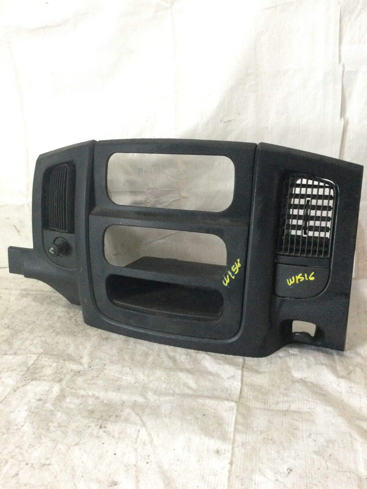 2002-2005 Dodge Ram 1500 Climate Radio Control A/C Heat Dash Vents Bezel OEM