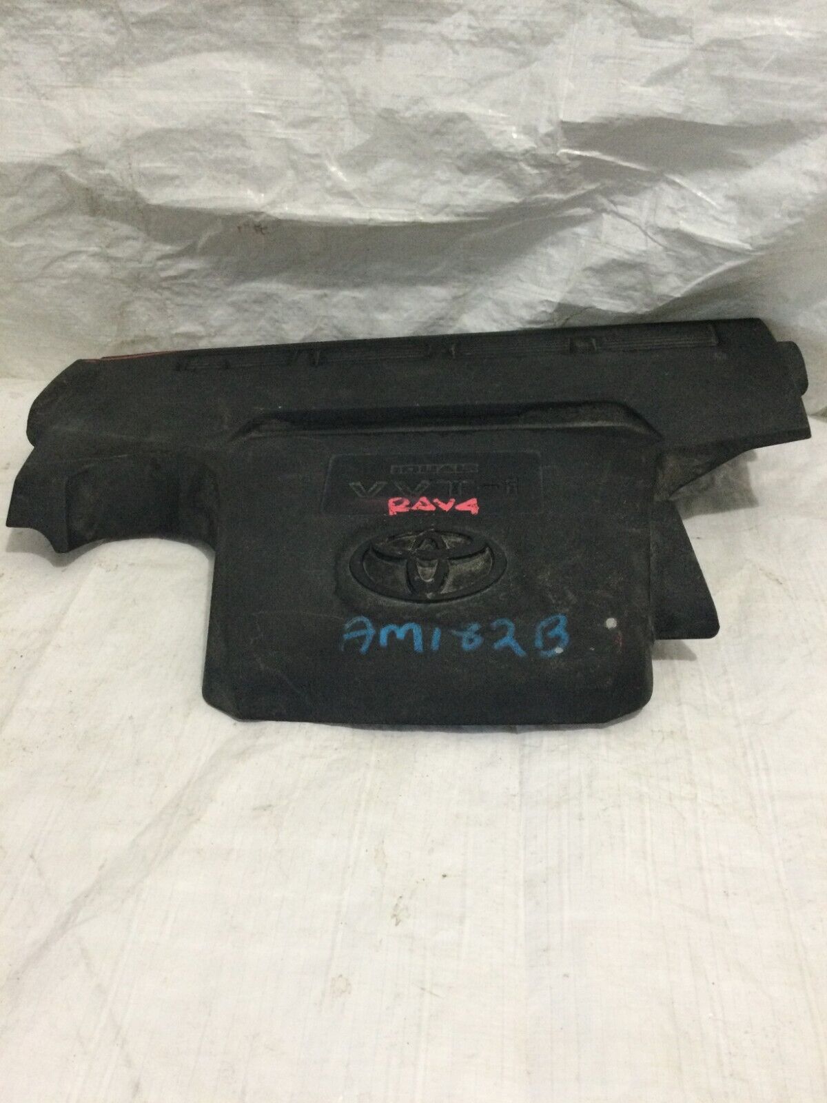 2016 Toyota Rav4 Engine Cover OEM ( Damage Marked W/ Red Marker )
