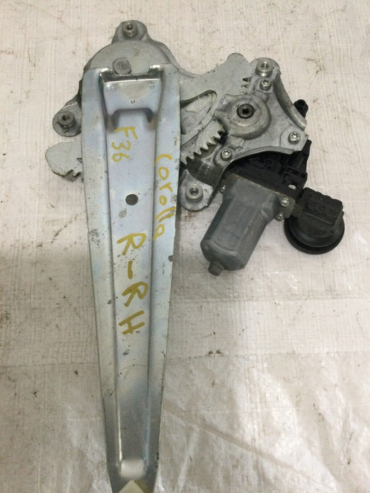2013 Toyota Corolla Side Rear Right Cargo Regulator OEM