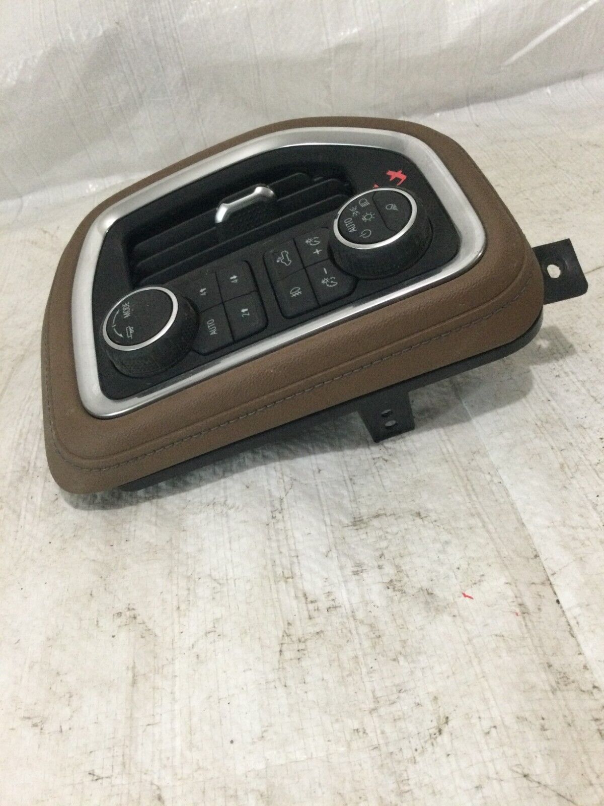 2019-2023 Chevrolet Silverado 1500 Hedlight Transfer Swith W/ Trim 84266585 OEM