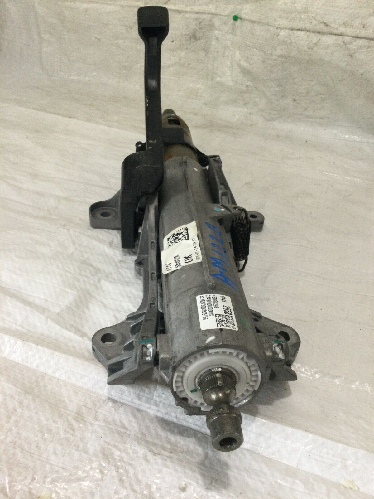 2019 Buick Regal  Hatchback Steering Column Assembly  84452658 OEM