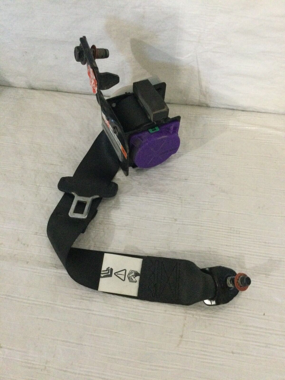 2017 2018 2019 Hyundai Elantra  Rear Left Driver Outer Seat Belt 89810-F2500 OEM
