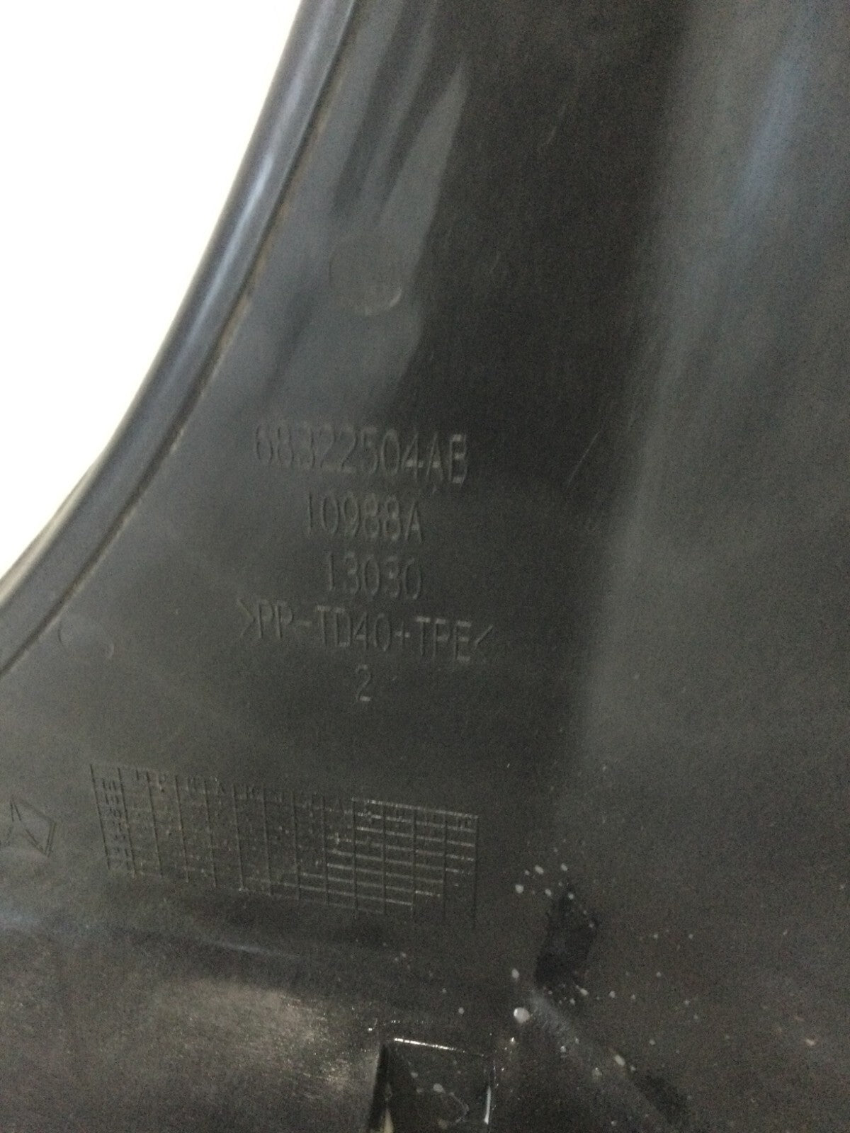 2020 Ram 1500 Fan Shroud 68322504AB OEM