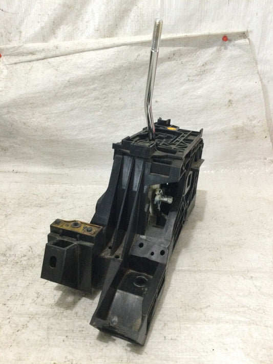 2016 Toyota Camry A/T Floor Shifter Assembly OEM