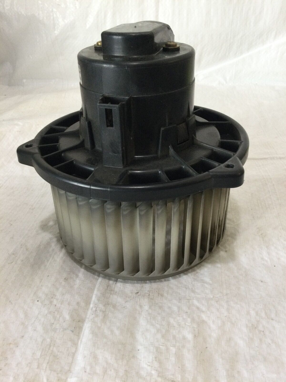 2004 Dodge Ram 1500 A/C Heater  Blower Motor AY166100-0392 OEM