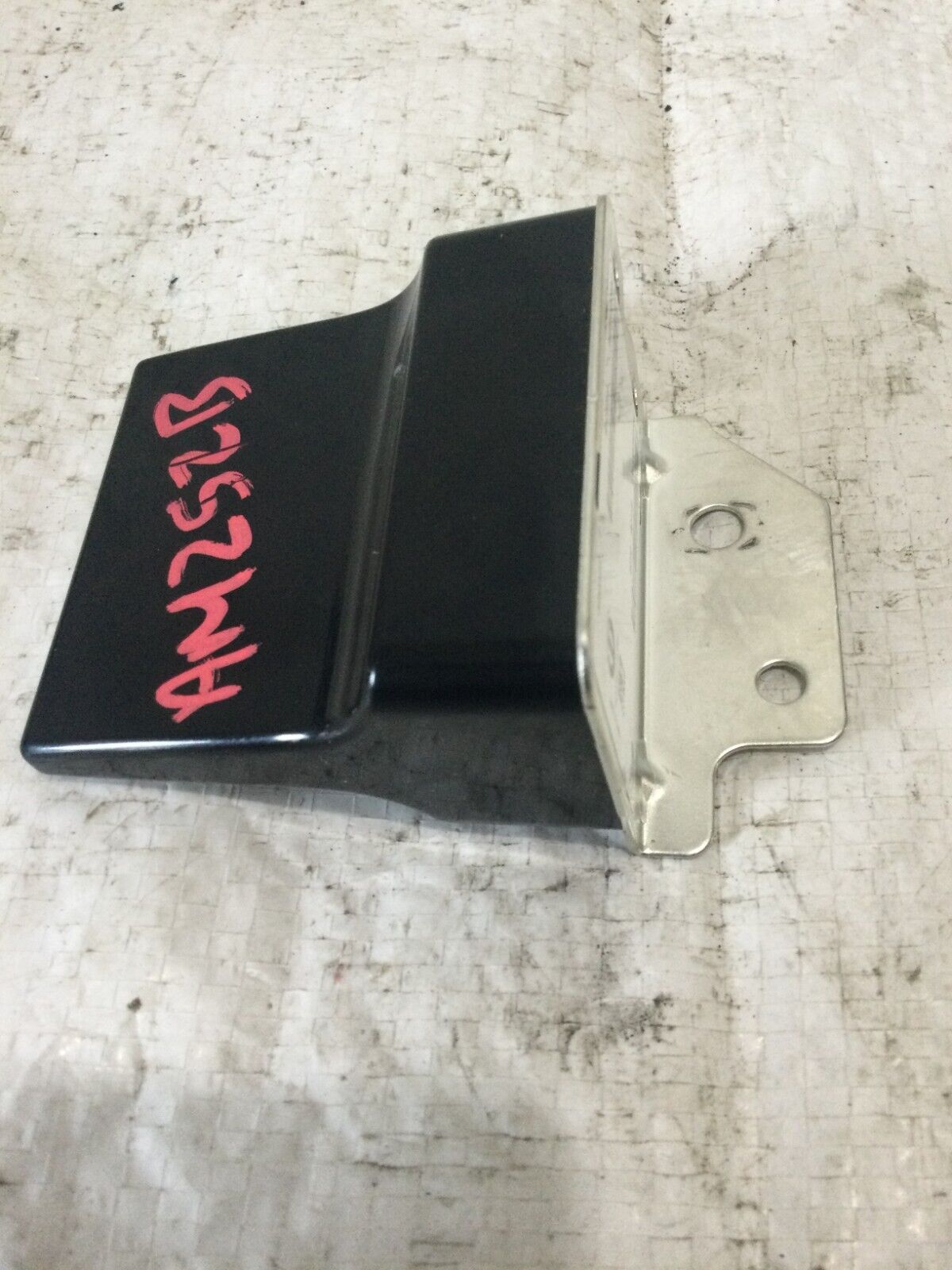 2019-2022 Dodge Ram 1500 Radio Antenna Assembly OEM 68293977AA