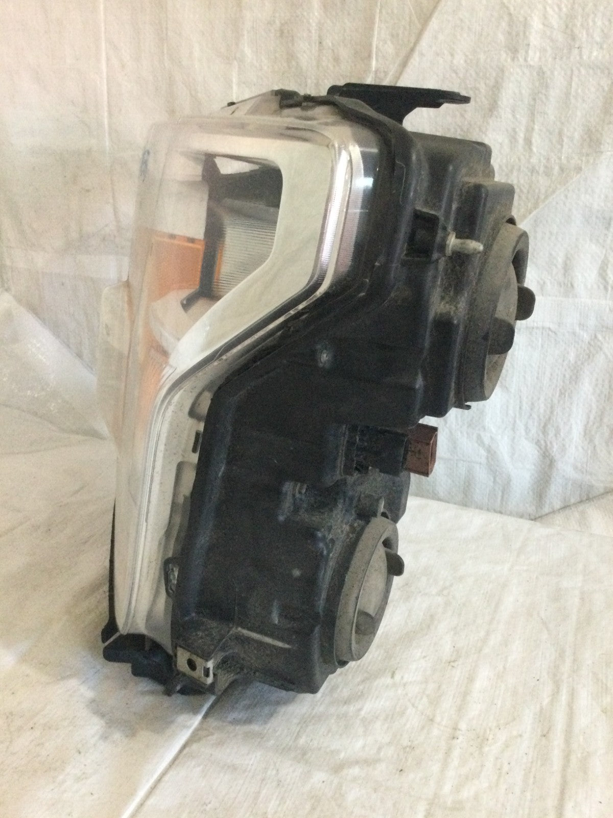 2018 Ford F150 F-150 Left Halogen Headlight Headlamp OEM JL34-13006-AH