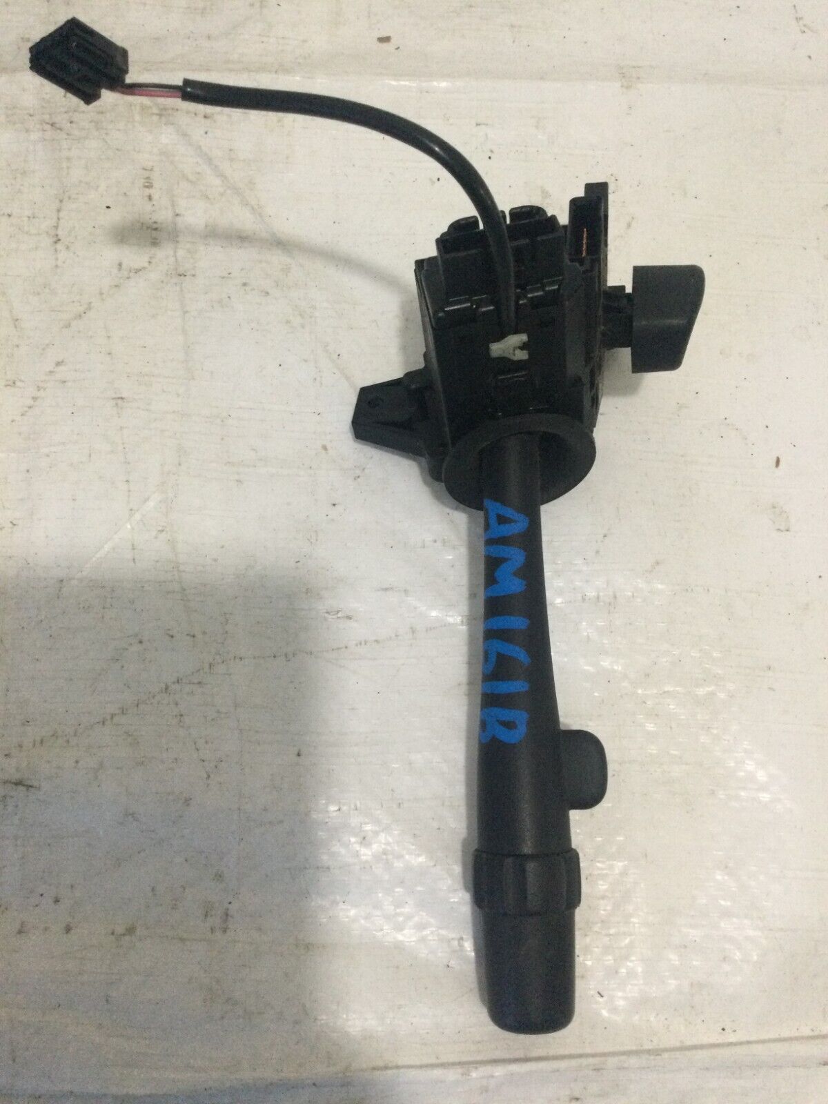 2007  2014  Cadillac Escalade Wiper Switch  OEM 26128583