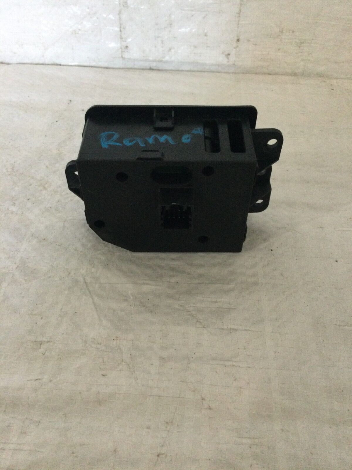 2004 Dodge Ram 1500 Headlight Fog Cargo Switch OEM