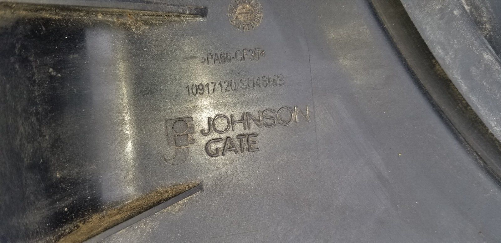 2019-2022 Dodge Ram 1500 Electric Cooling Fan Assembly OEM