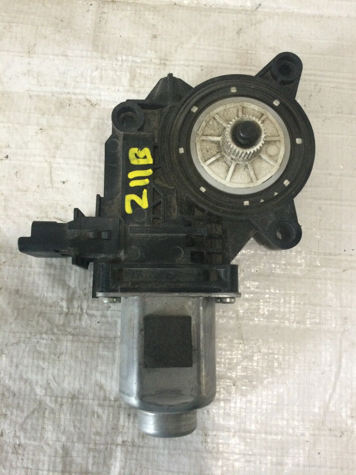 2017 Hyundai Elantra Front Left Power  Window Motor  OEM