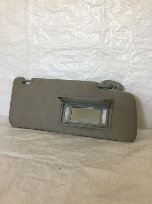 2014 Dodge Ram 1500 Illuminated Sun Visor Right Passenger Side OEM RH