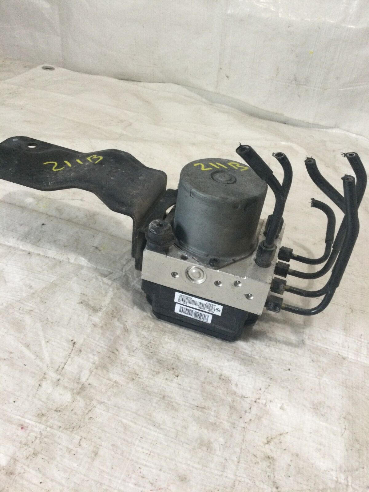 2017 Hyundai Elantra  Anti-lock Brake Parts 58900-F2500 OEM