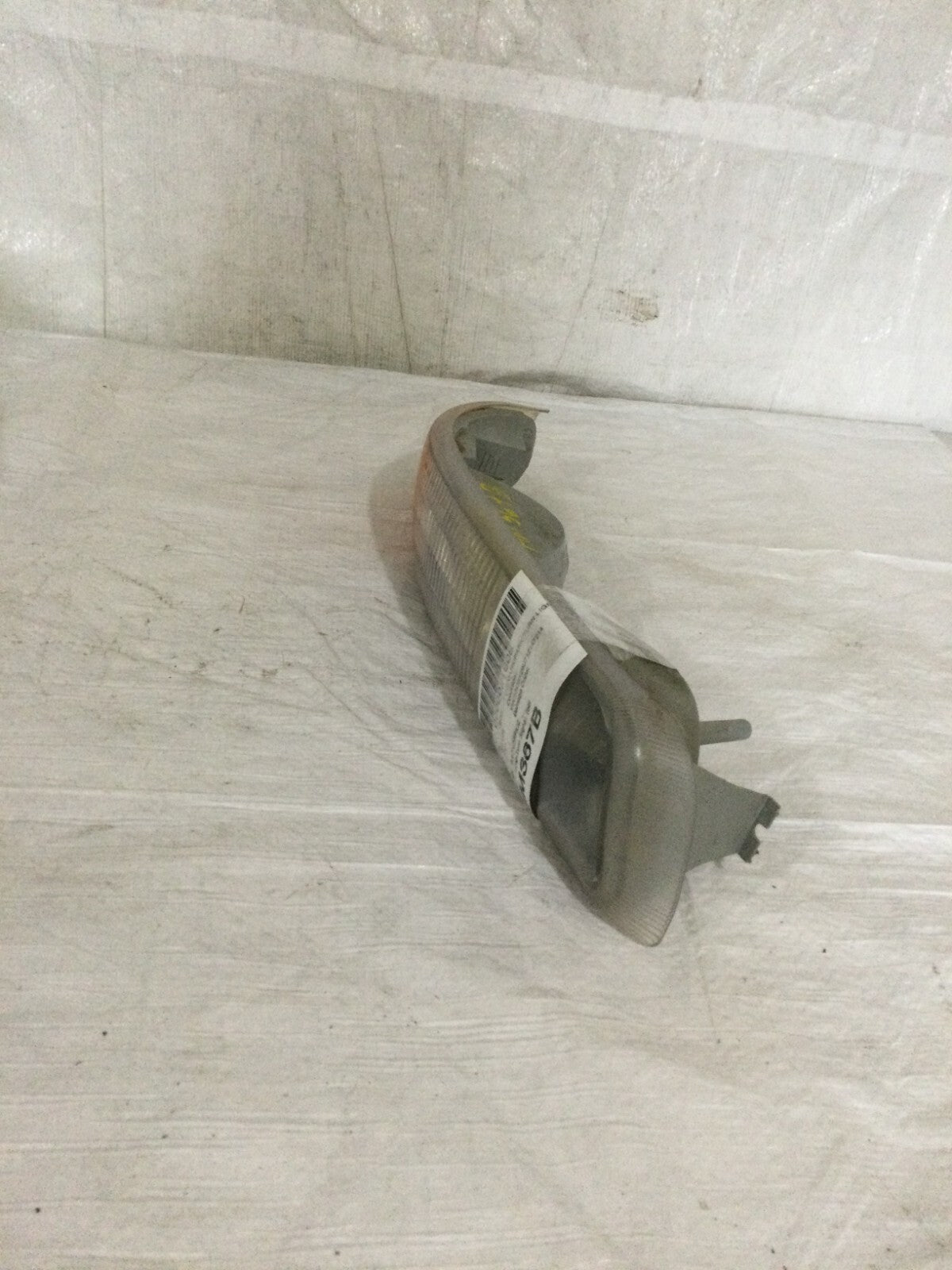 2001 Chevrolet Silverado 2500 Passenger Right Marker/Park/Turn Signal Light OEM