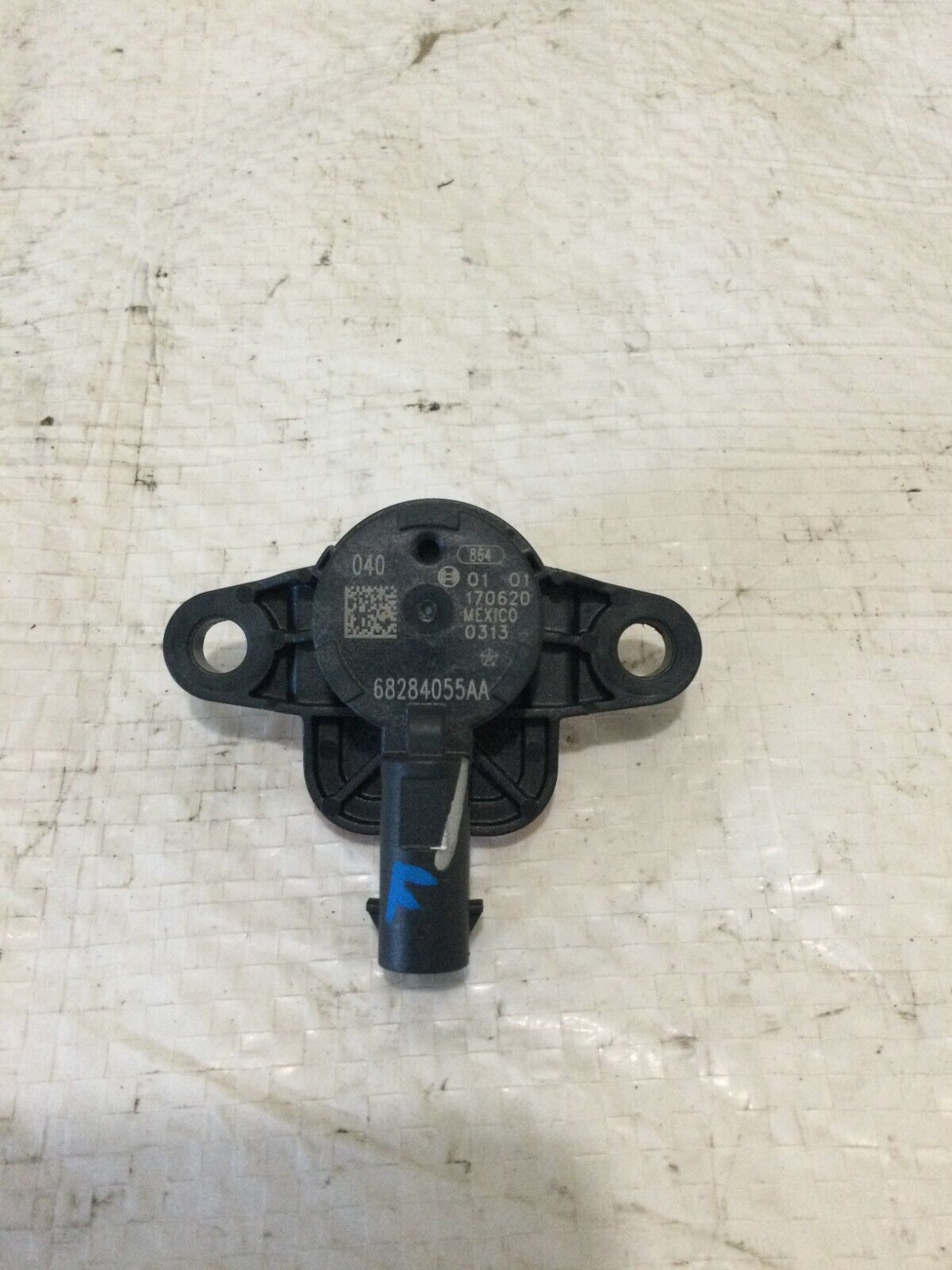 2019 RAM 1500 SRS   Front Left Driver Side Door Pressure Sensor  OEM