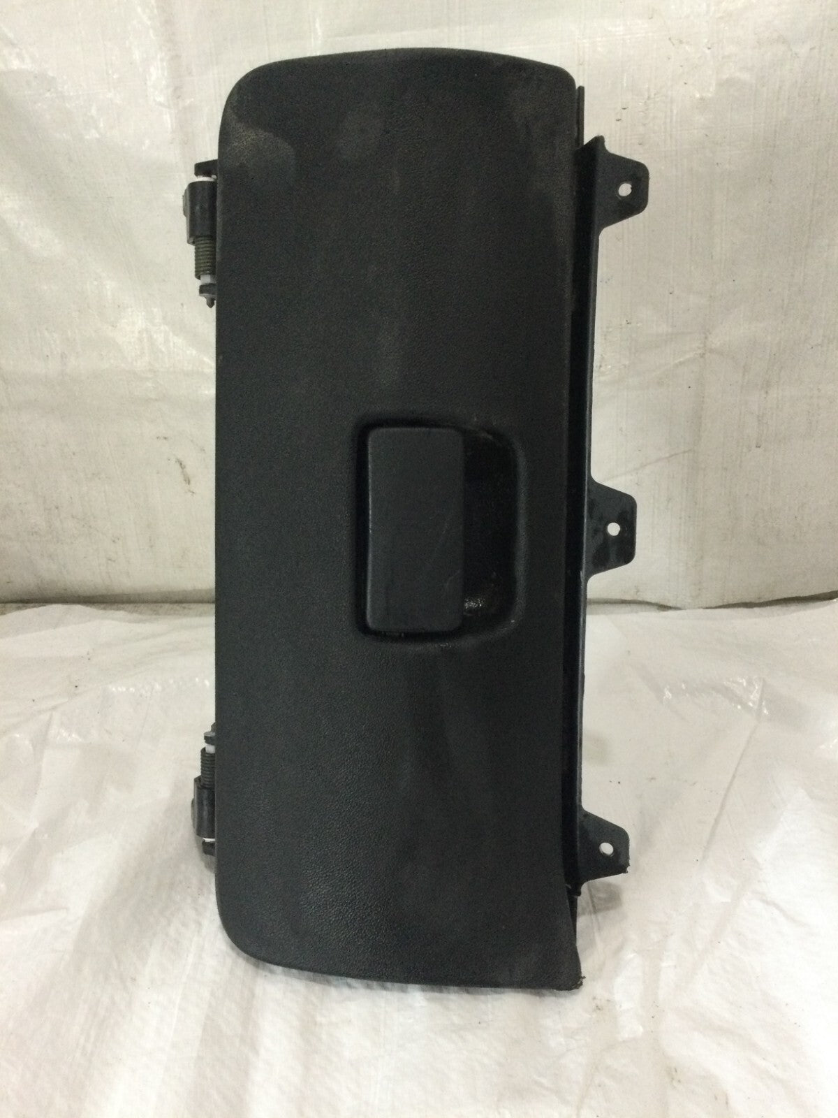 2019-2023 GMC Sierra 1500 Dashboard Glove Box Assembly OEM