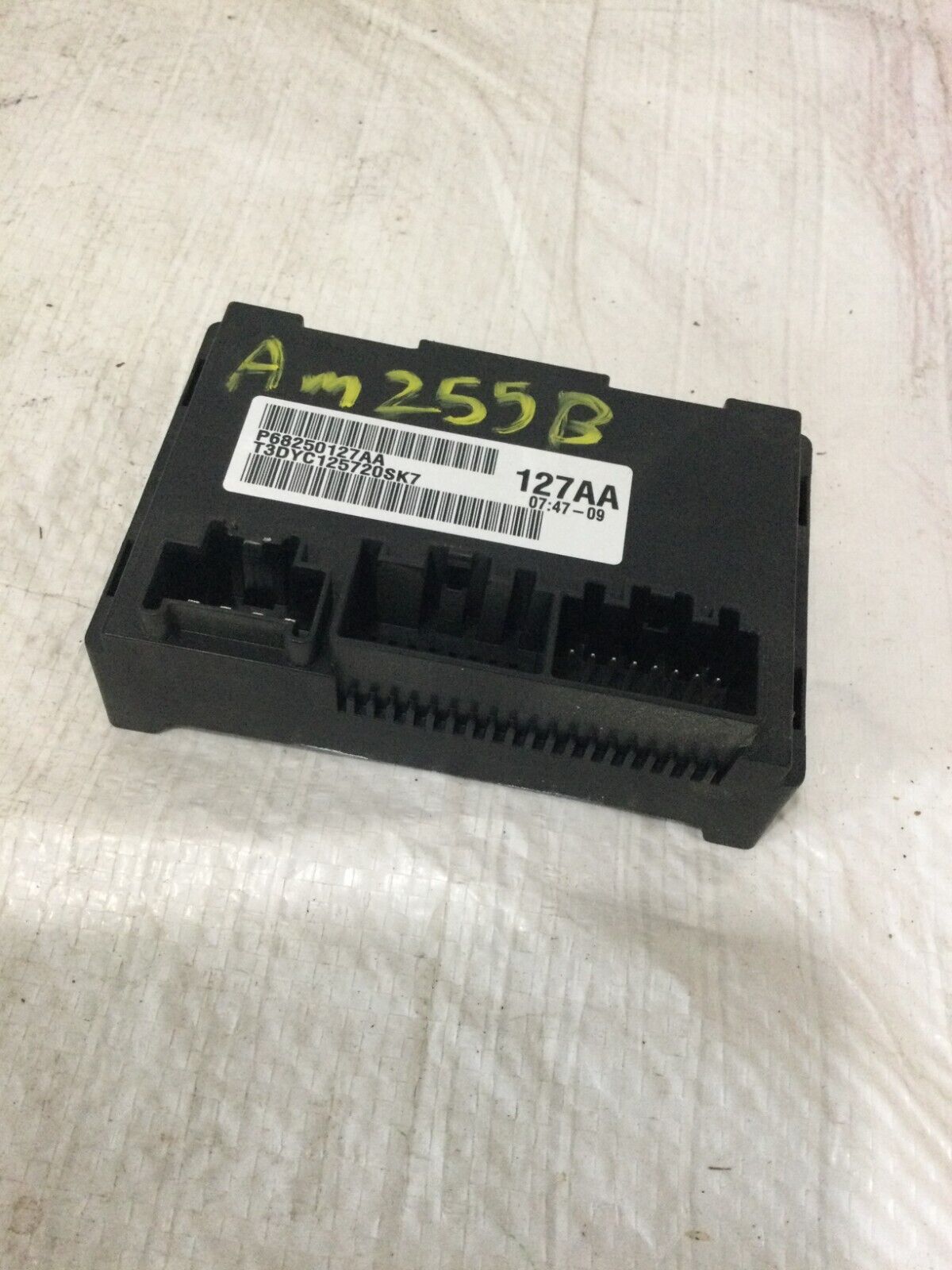 2017 Dodge Ram 1500 Transfer Case Control Module 68250127AA OEM