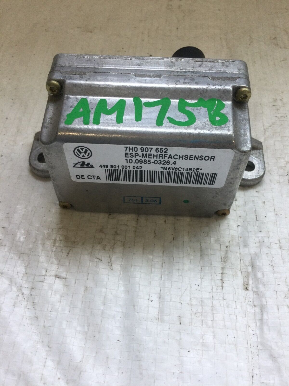 2007 Volkswagen Touareg Yaw Rate Acceleration Speed Sensor Module  7H0907652 OEM