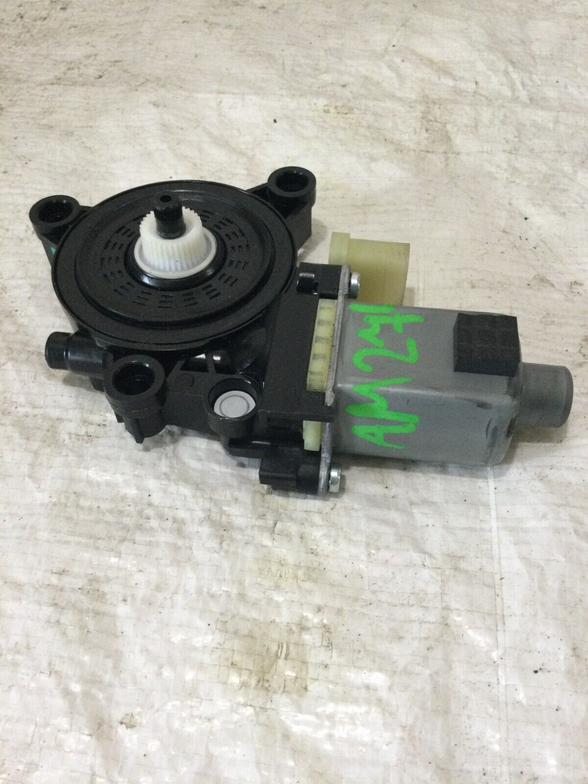 2020 Kia Forte Front Right  Side  Power Window  Motor OEM