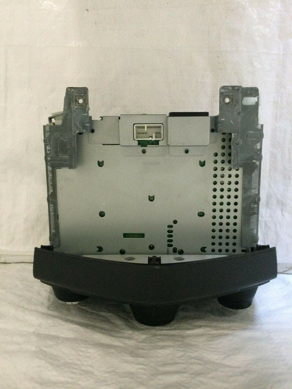2003 Honda Accord AM FM 6 Disc CD Changer Player OEM