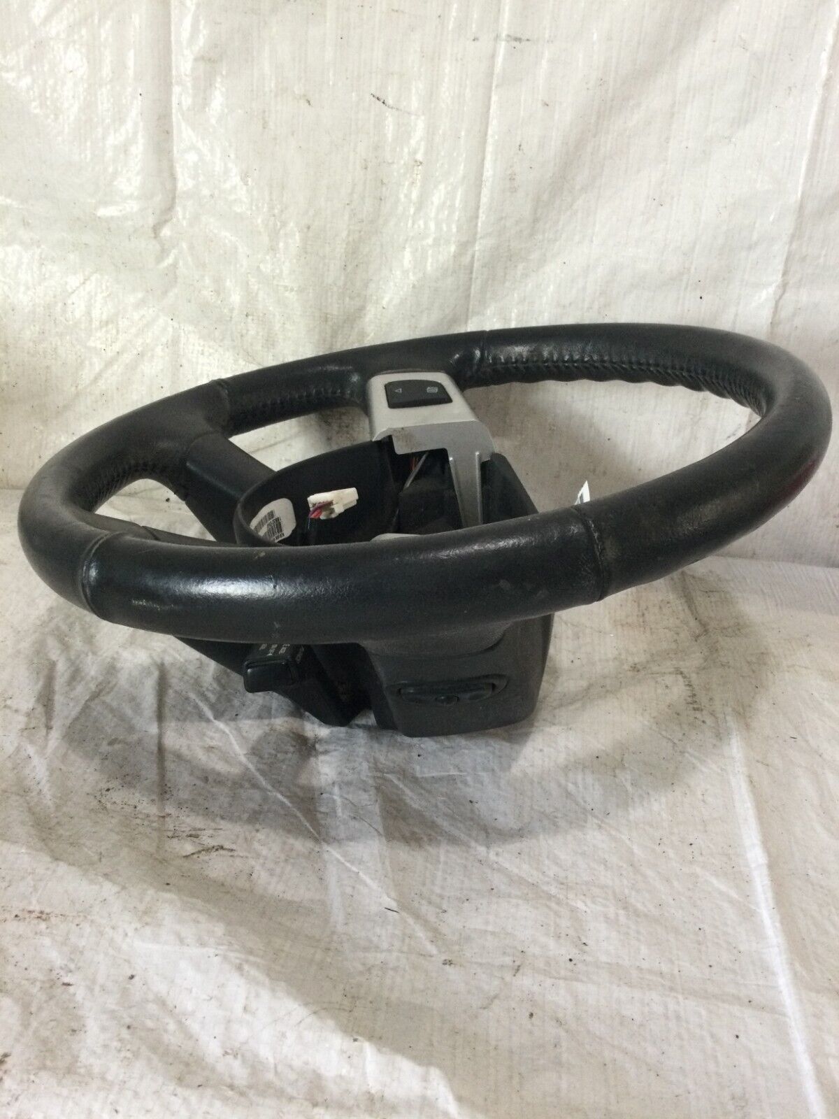 2007 Dodge Nitro Strng Wheel W/ Cruise Control OEM 1BB301DVAF