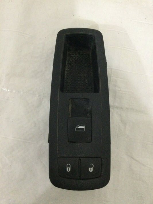 2009-2012 Dodge Ram 2500 Front Right Passenger Window Switch OEM 04602870AC