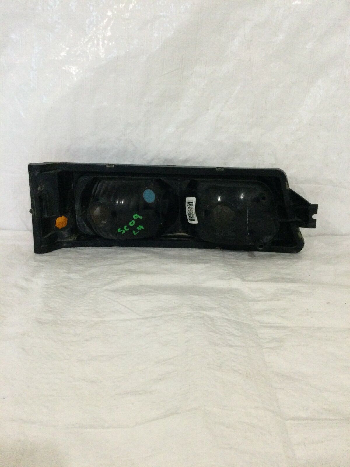 2006 Chevy Silverado 2500HD Left Corner Light OEM 15199556