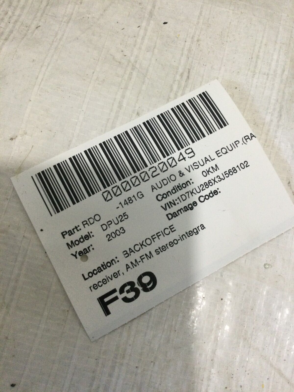 2003 Dodge Ram 2500 AM FM Radio Stereo CD Player P05091507AE OEM