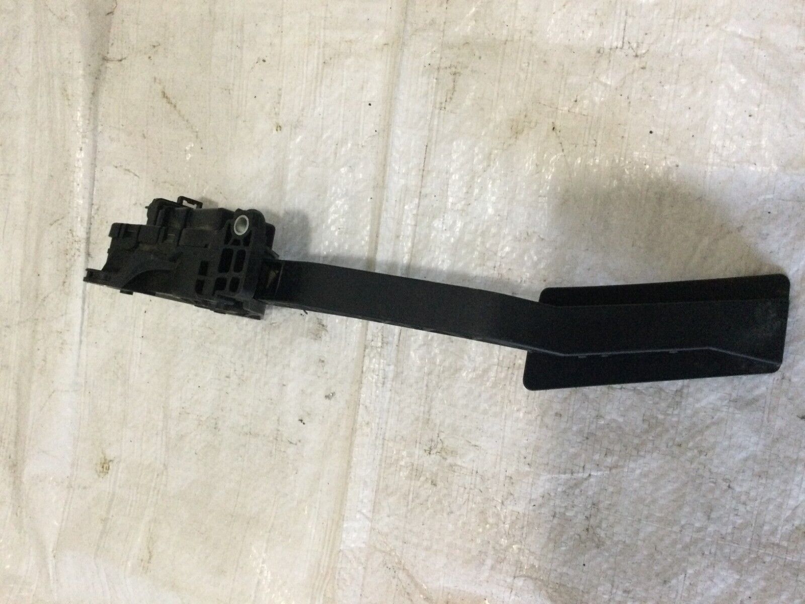 2005-2006 Dodge Ram 1500 Accelerator Gas Pedal Sensor OEM 53032794AB
