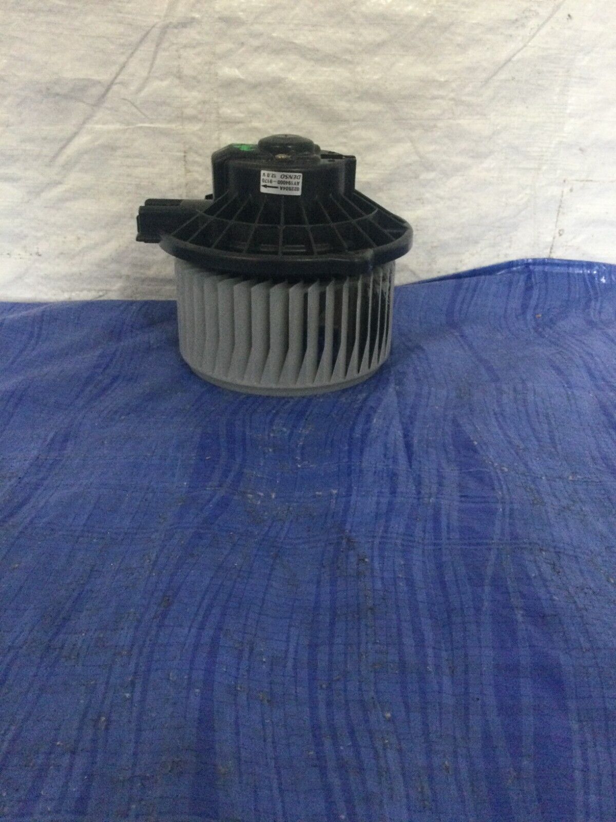 2004 Toyota Sienna A/C Heater Blower Motor OEM