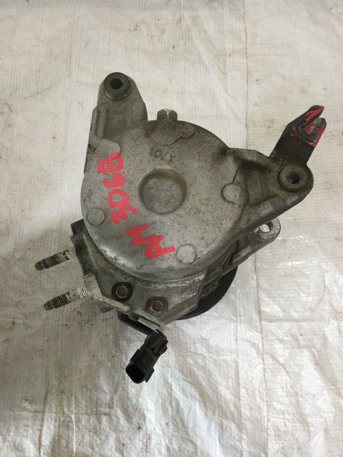 2004 Dodge Ram 1500  A/C Air Compressor 5.7L 447220-4821 OEM
