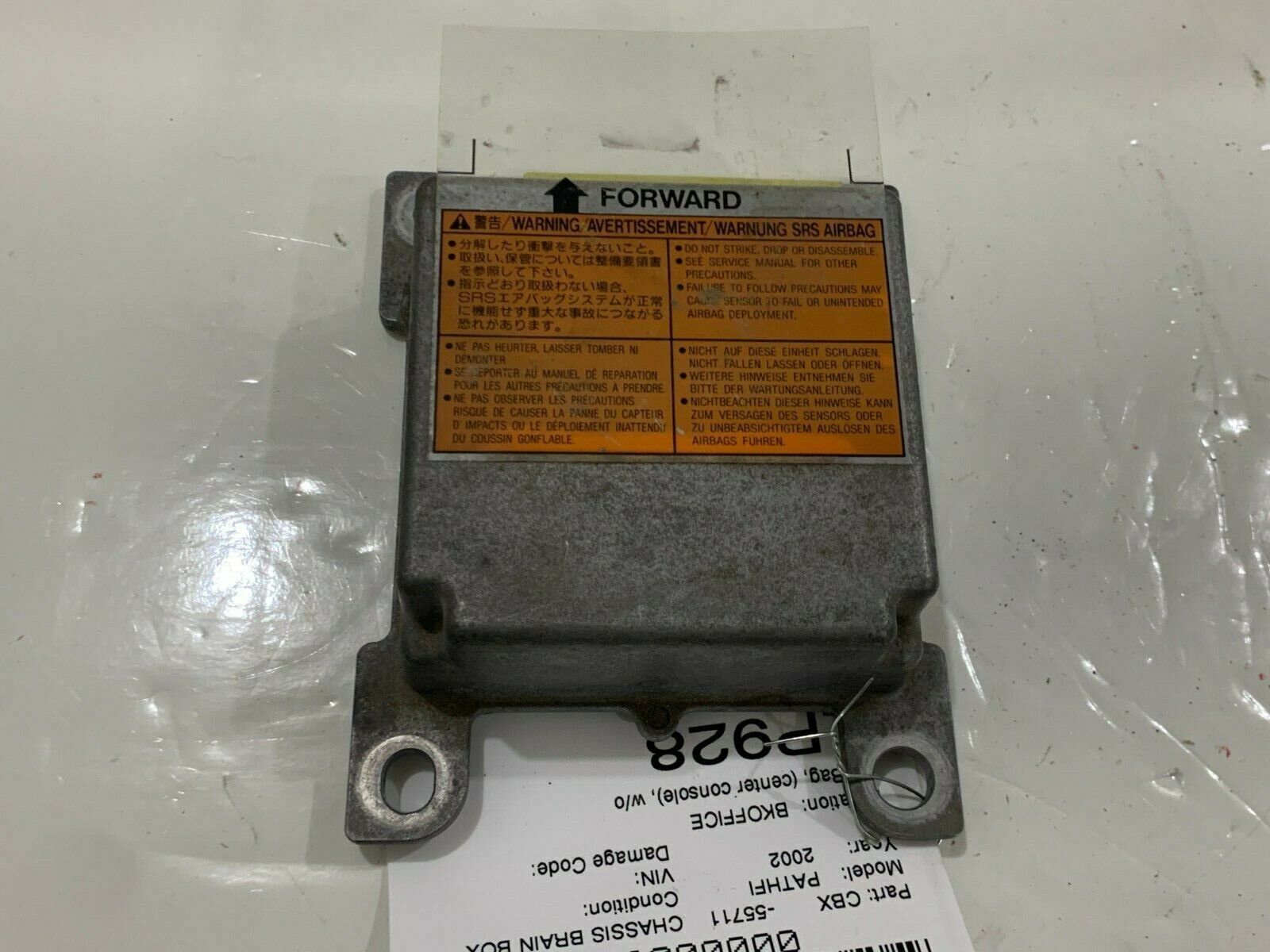 2002 Nissan Pathfinder SRS Control Module OEM 988204W305