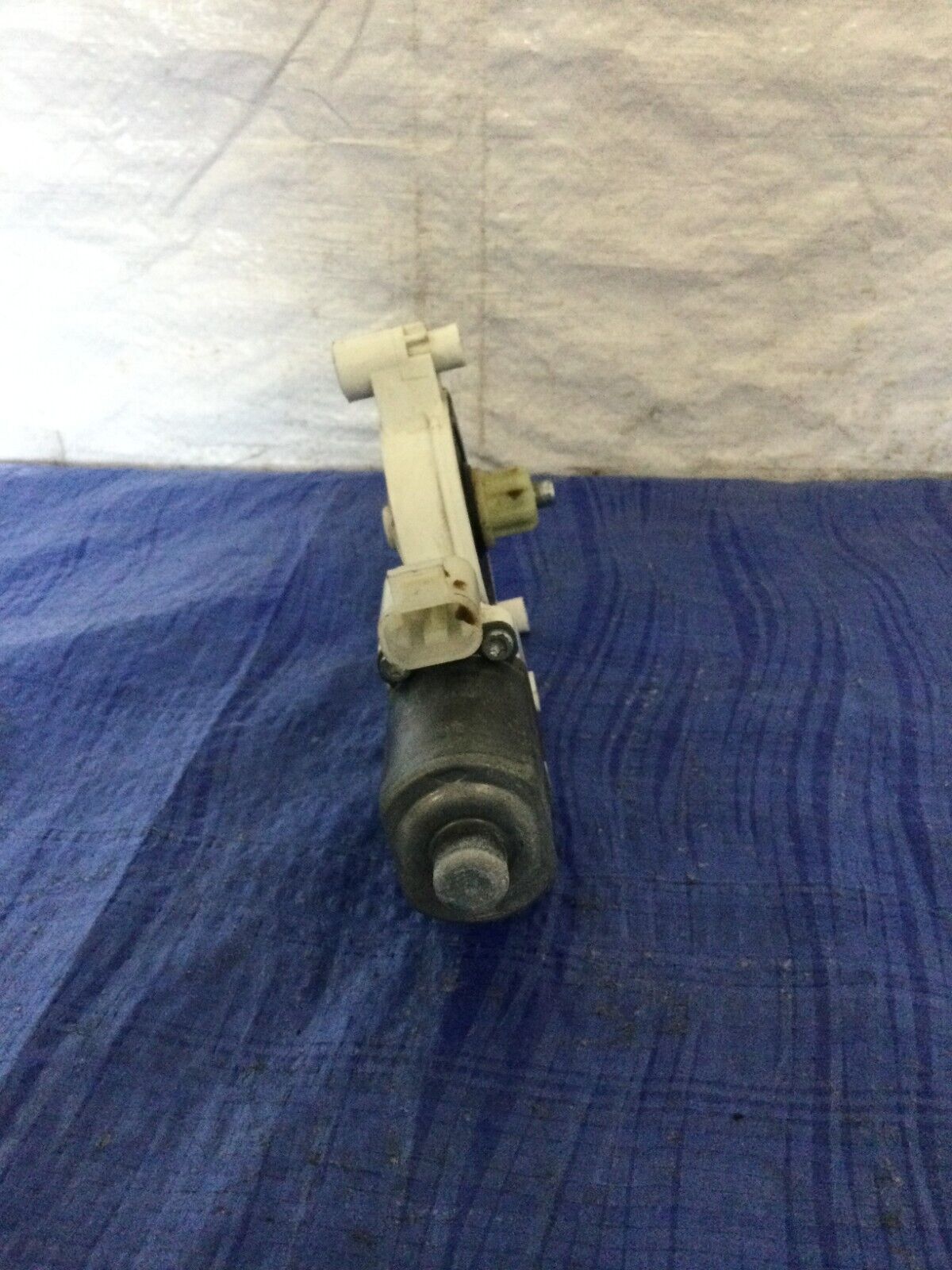 2007-2008 Cadillac Escalade ESV Right Front Power Window Motor OEM
