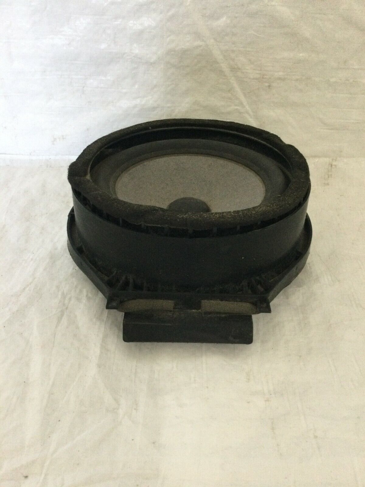 2016-2018 Chevrolet Cruze Front Left Door Speaker OEM 23343614