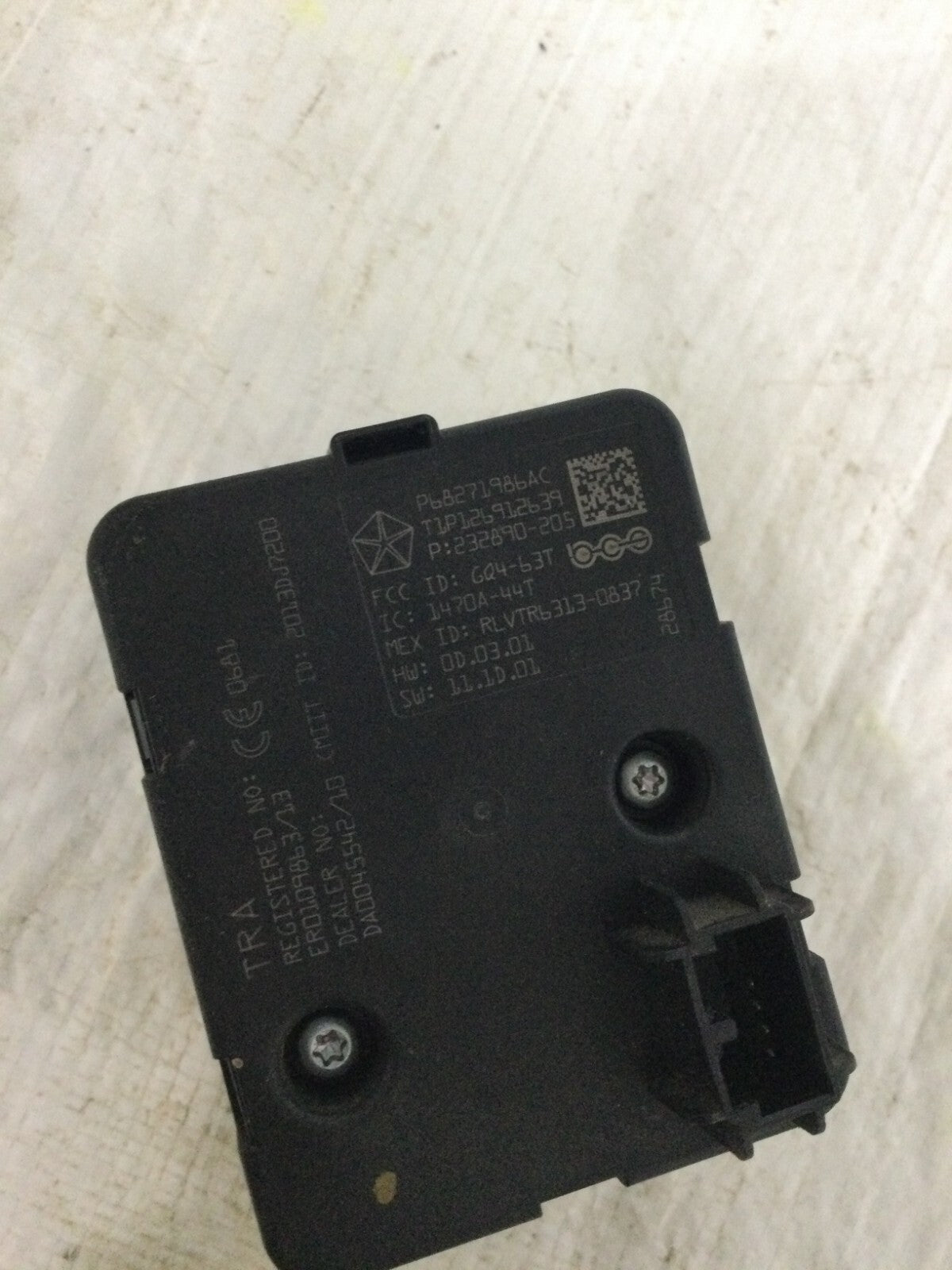 2019 Ram 1500 Ignition Switch Module NO Key Receiver Node P68271986AC ( DAMAGED)