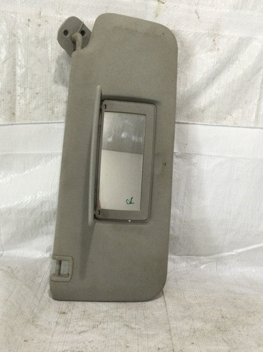 2014 Chevrolet Silverado 2500HD  Right Side Illuminated Sun Visor OEM