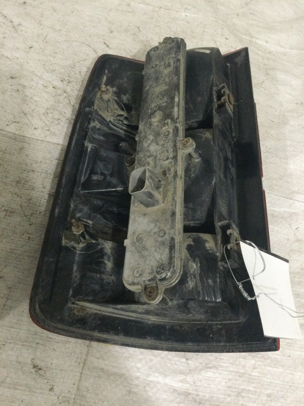 2003 Dodge Ram 2500 Passenger Side Tail Light OEM 55077116 MARKED DAMAGE