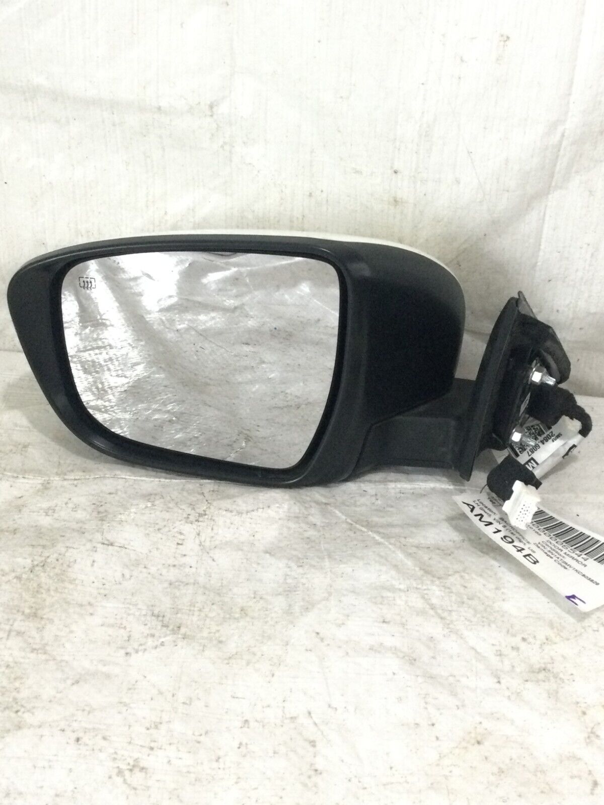 2019 Nissan Rogue Door Mirror w/ Signal Left Side Power OEM 963029TB1C (Damaged)