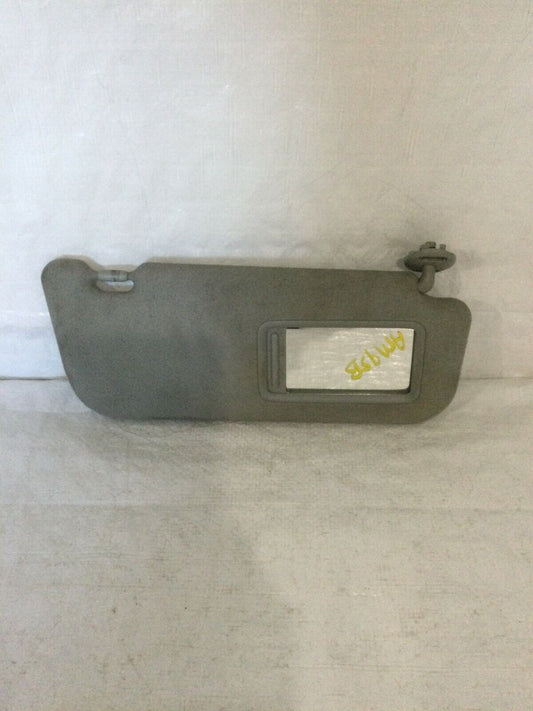 2009 Toyota Matrix Sun Visor Right Passenger Side OEM RH 