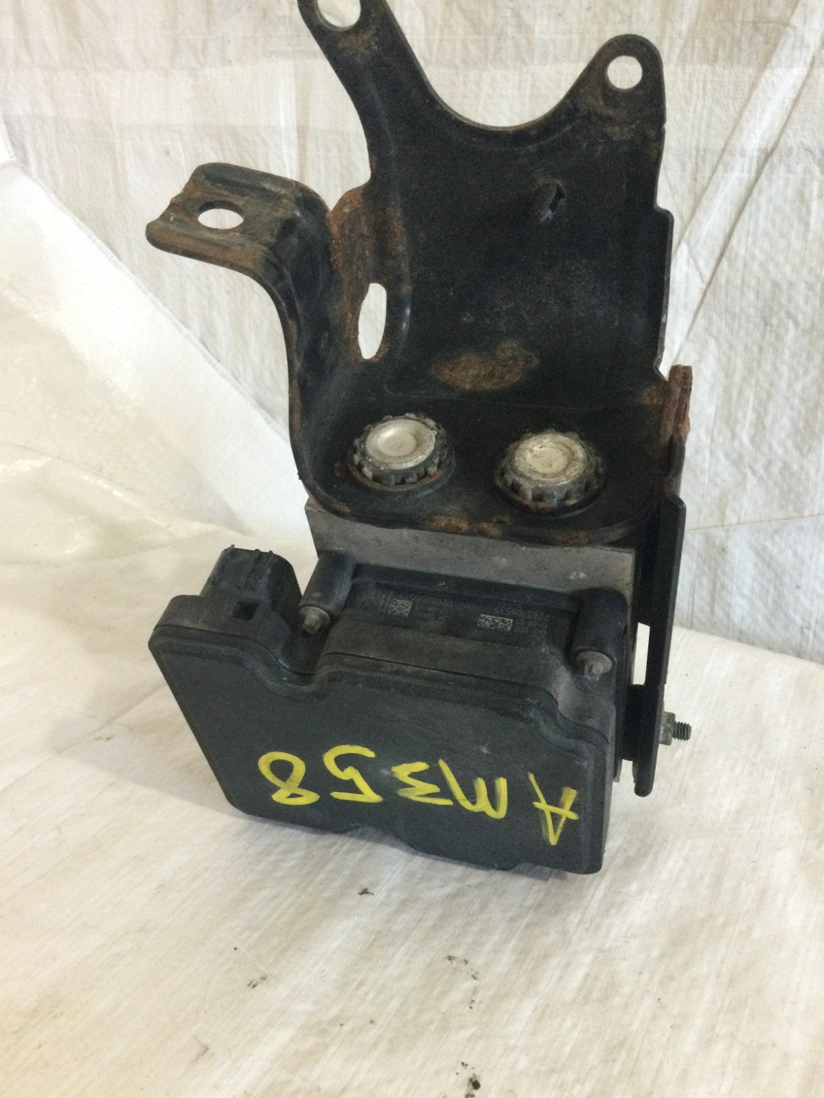 2018 Ford F150 F-150 5.0L ABS Pump Control Module OEM JL34-2B373-AH