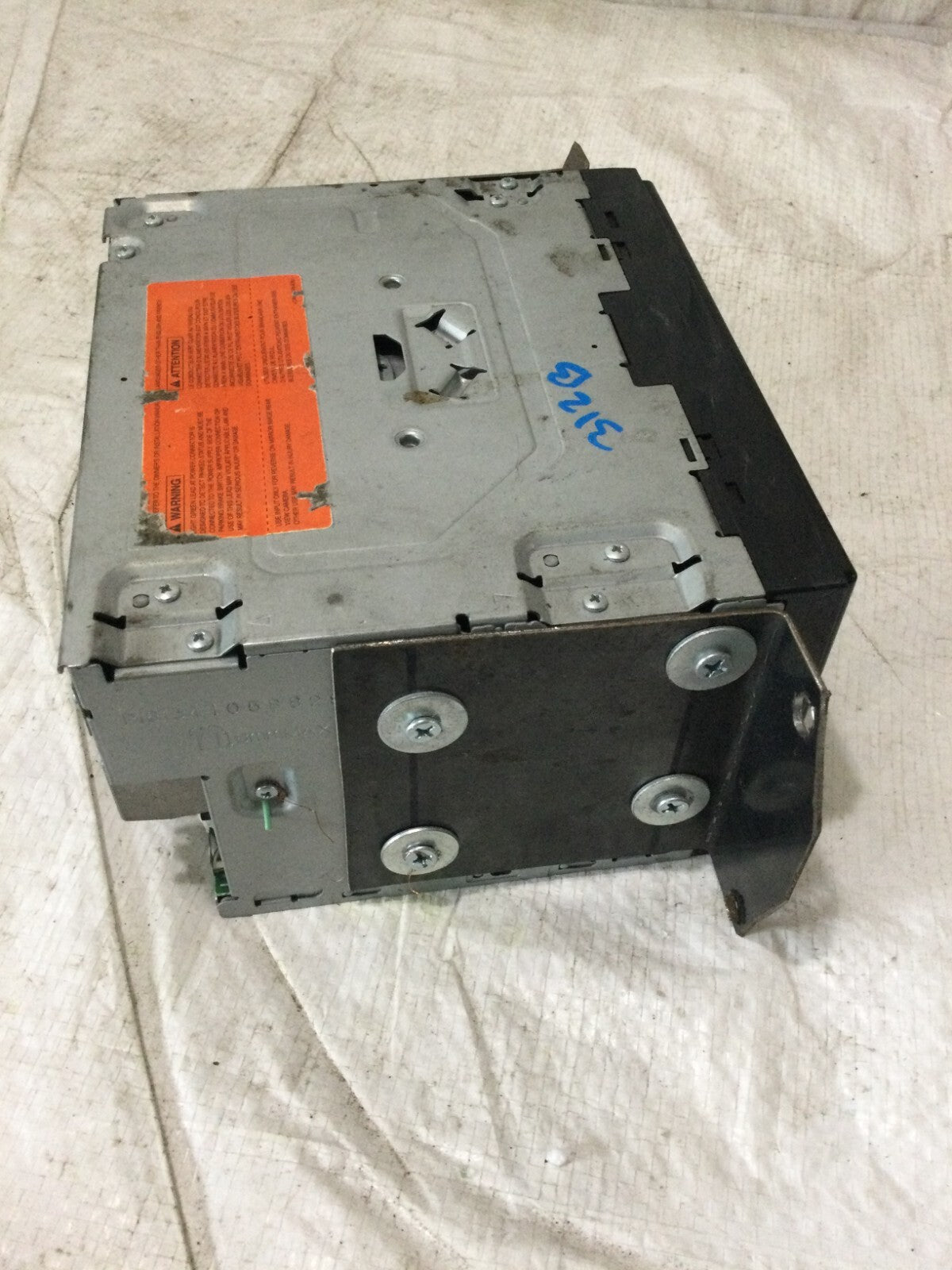 Pioneer AVH-211EX Double DIN 6.2" CD/DVD Stereo Receiver Bluetooth OEM