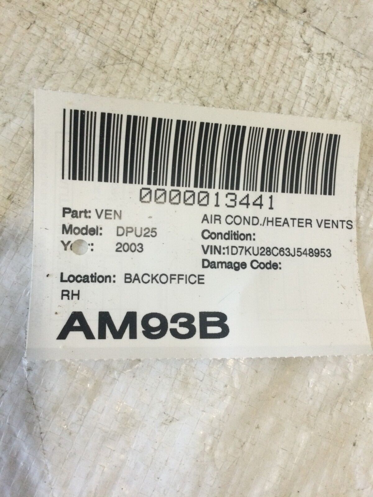 2003 Dodge Ram 2500 Right Dash Vent 1000Z71AA OEM