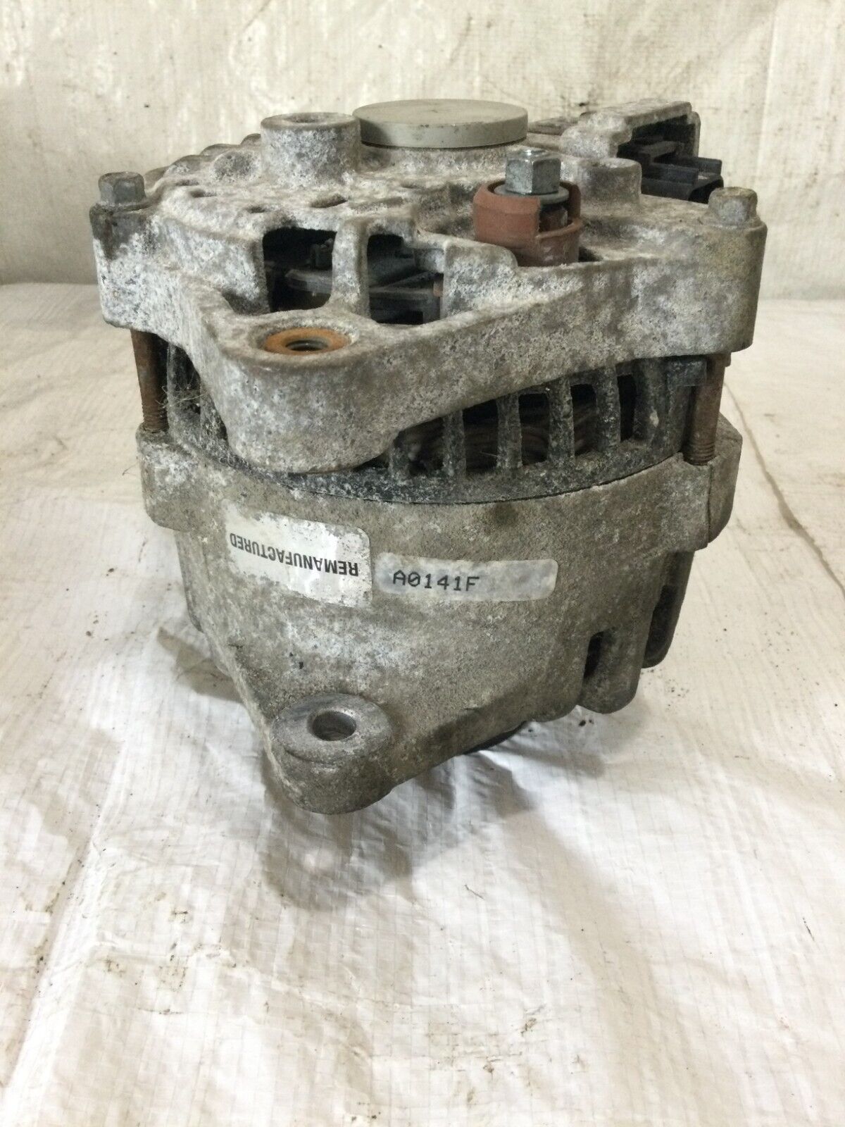 2006 Ford Ranger  Engine  Alternator Assembly  A0141F  OEM