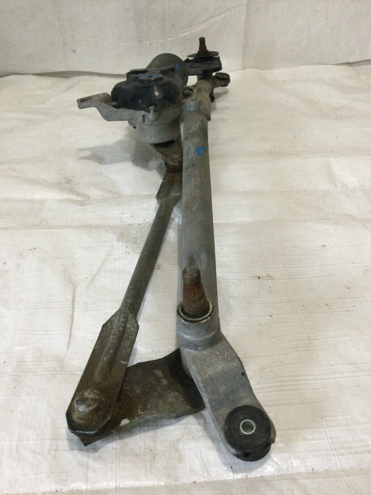 2007 Nissan Titan Front Wiper Motor W/ Linkage OEM 288107S000