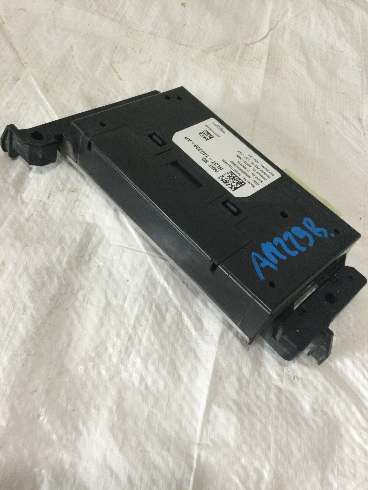 2017 Ford  F150 F-150 Telematic Communication Control Module HL3T-14G229-AP OEM