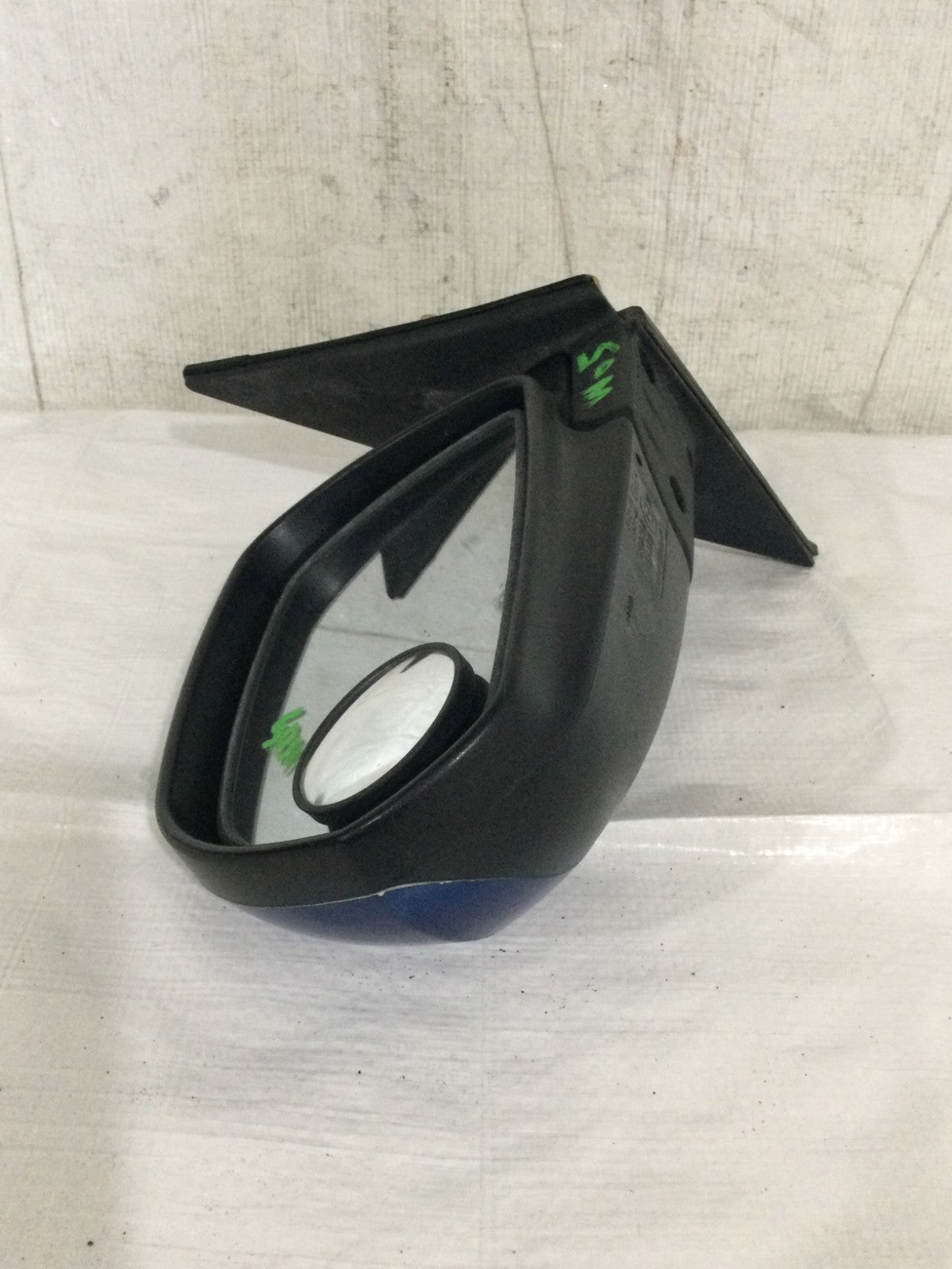 2005 Hyundai Elantra Front Left Driver Door Mirror OEM 012151