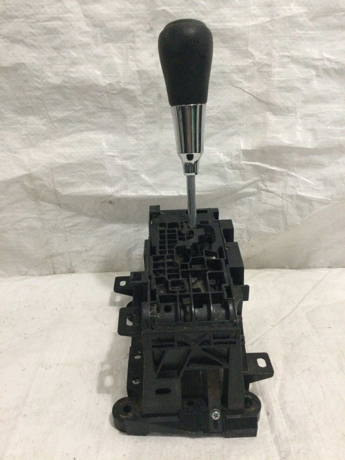 2016-2018 Toyota Rav4 Automatic Transmission Floor Shifter Assembly OEM