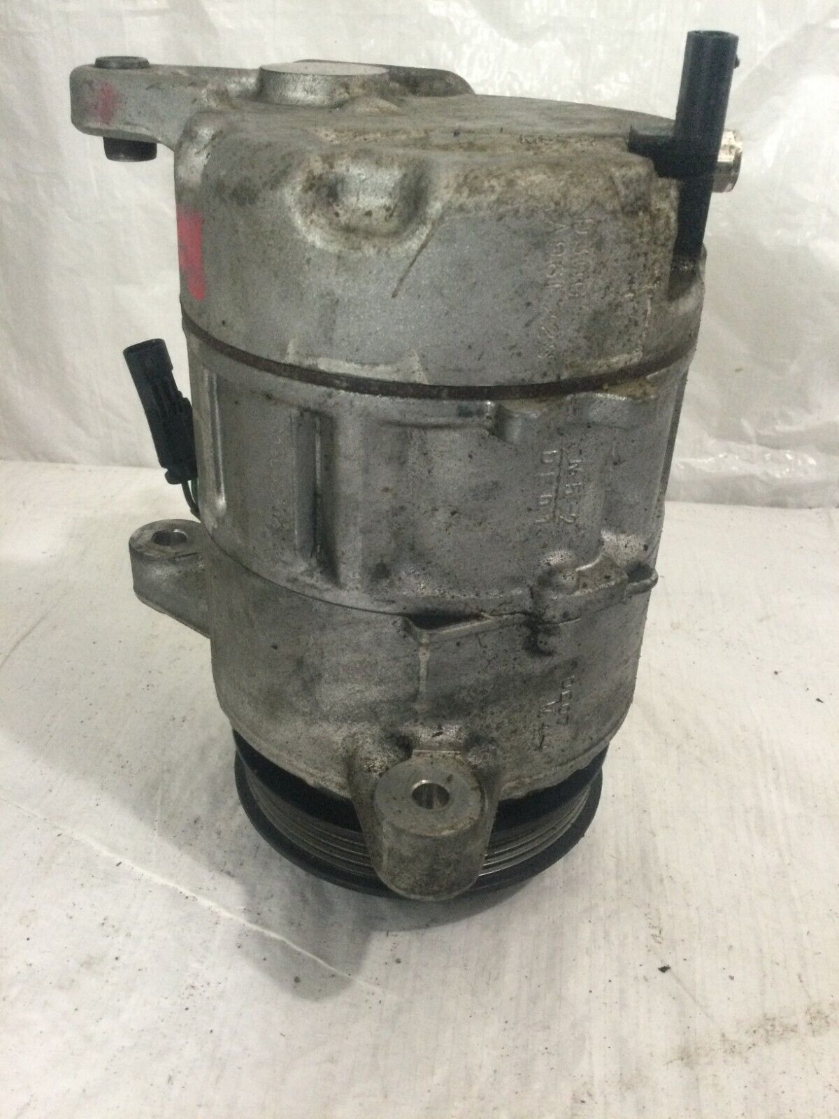 2019-2022 Chevrolet Silverado 1500 A/C Compressor  84381868 OEM 5.3L